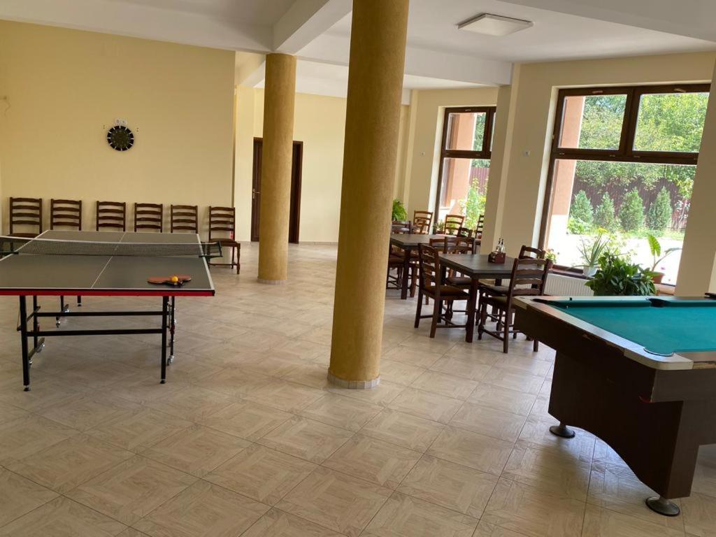 Pensiunea Casa Soarelui Simian Екстериор снимка