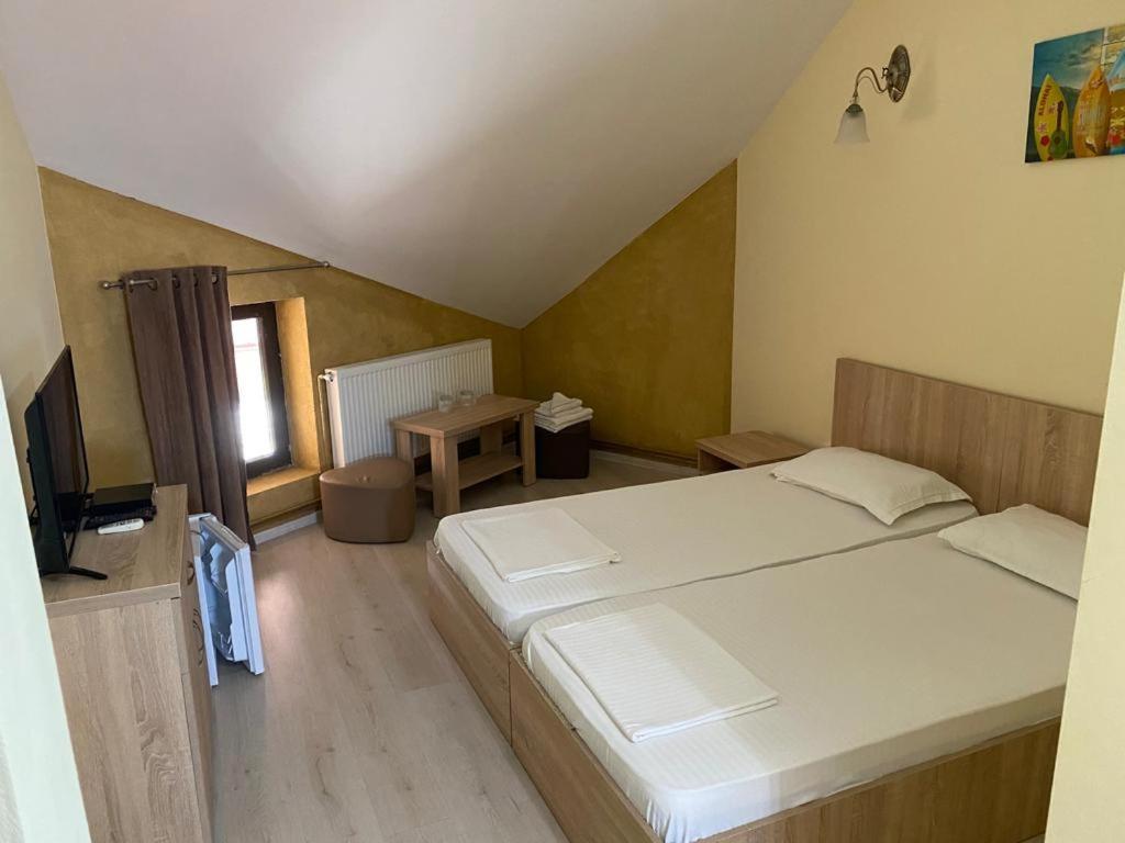 Pensiunea Casa Soarelui Simian Екстериор снимка