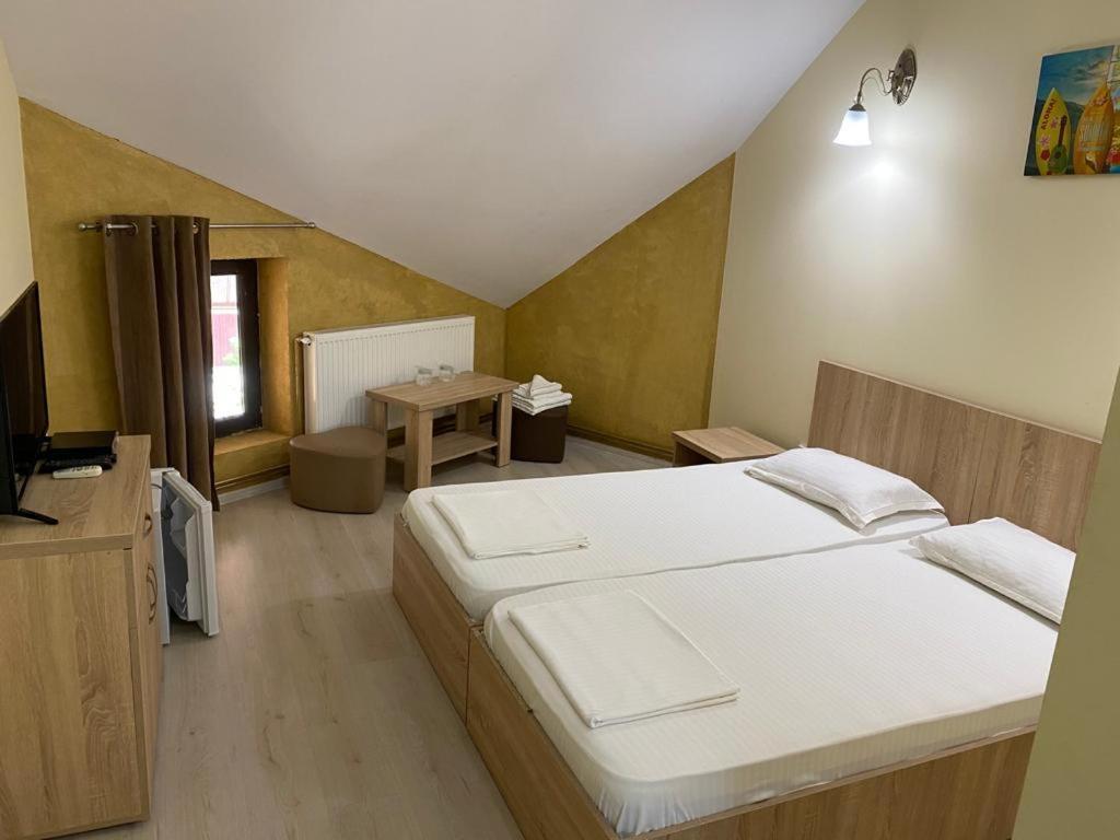 Pensiunea Casa Soarelui Simian Стая снимка